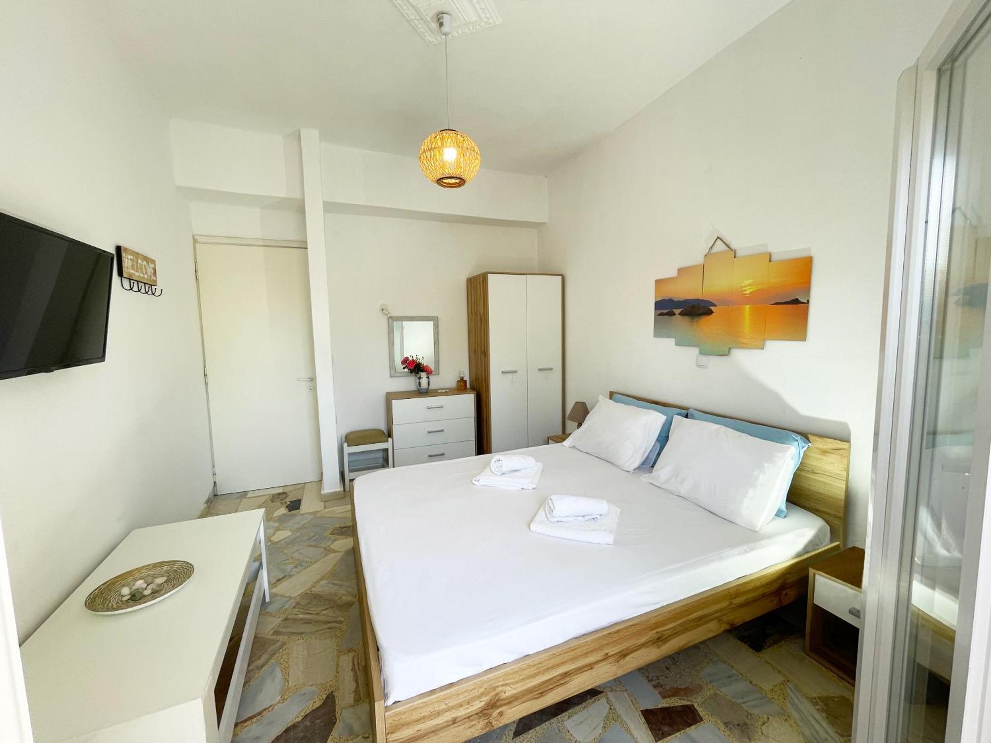 Odysseas Apartments 2 Marathokampos Ngoại thất bức ảnh
